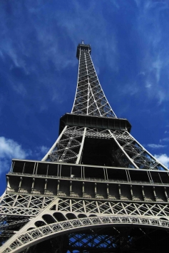 Extra freight charge for delivery to Europe in 5 days
